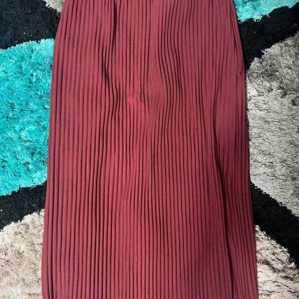Marc New York Burgundy Pleated Midi Skirt with Faux Leather Trim, Size XS - Picture 6 of 6